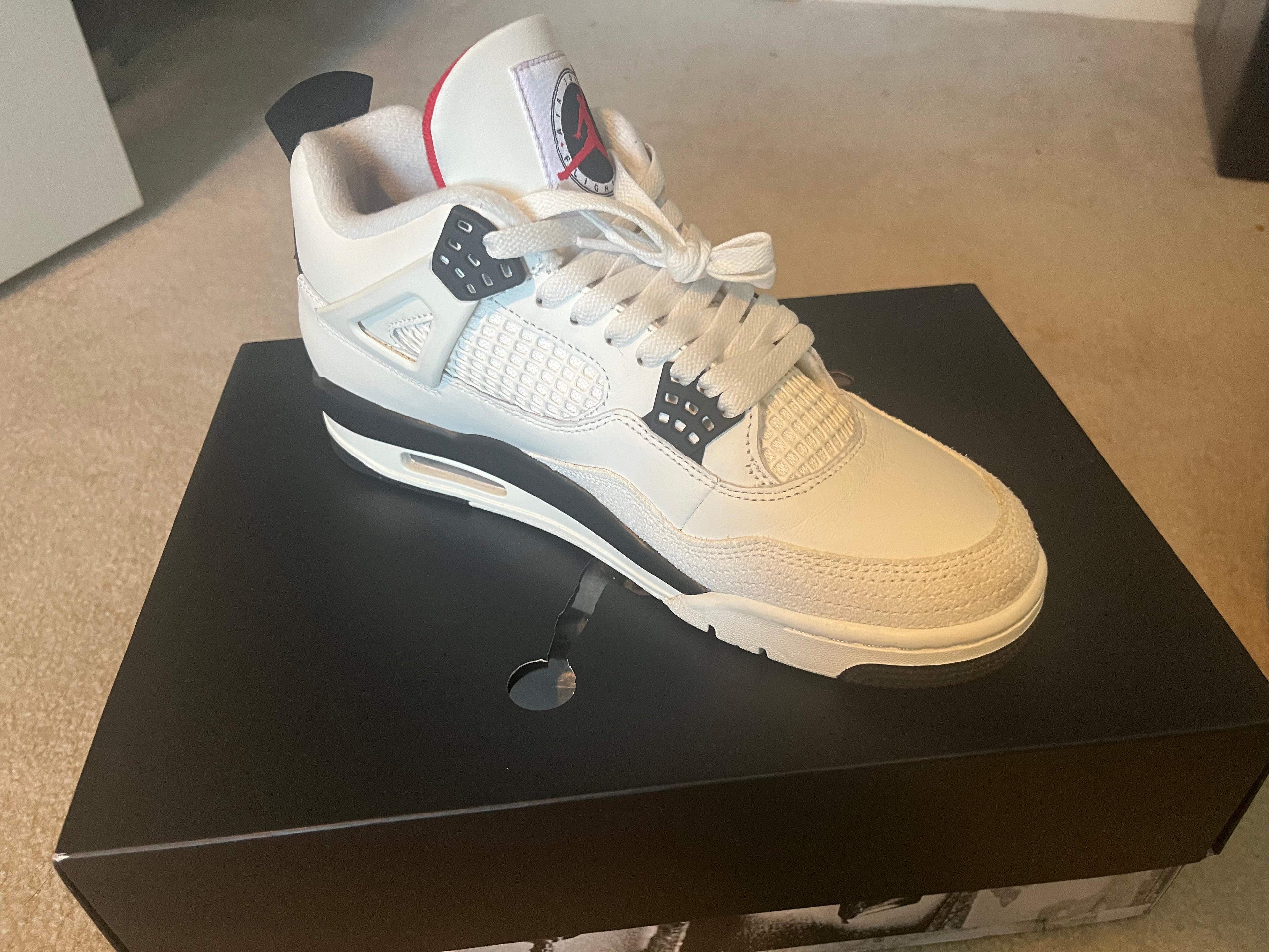 Air Jordan 4 Retro OG FC NEW