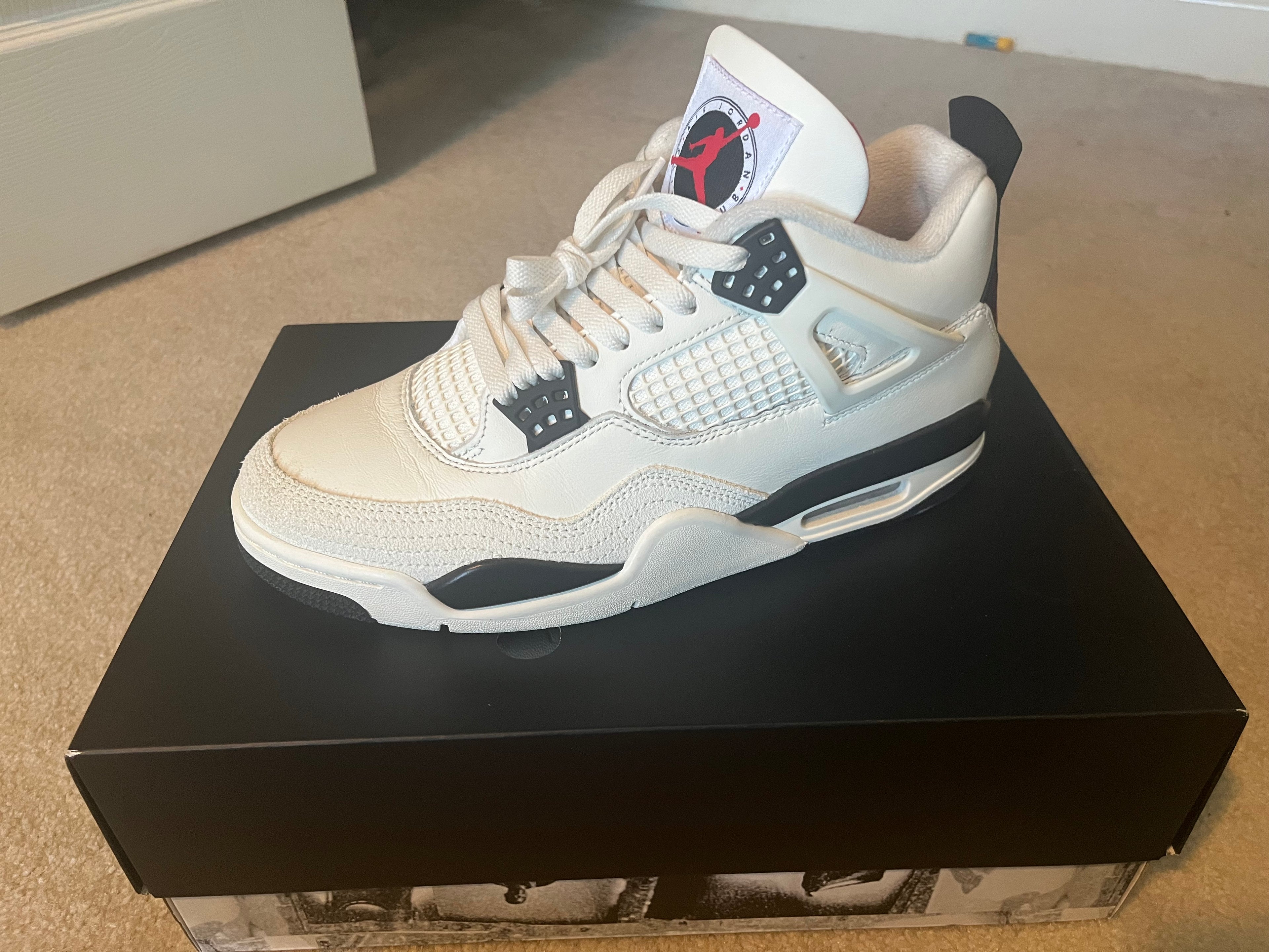 Air Jordan 4 Retro OG FC NEW
